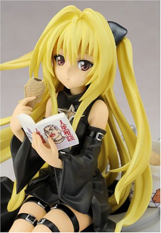 To LOVEru - Konjiki no Yami - 1/8 (Alpha x Omega)